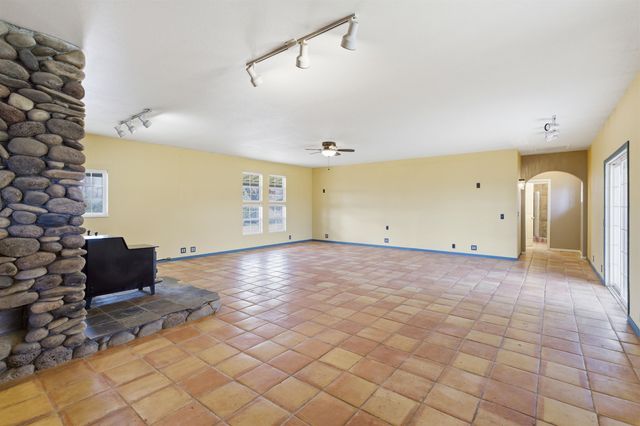 16216 2600 Road, Cedaredge, CO 81413