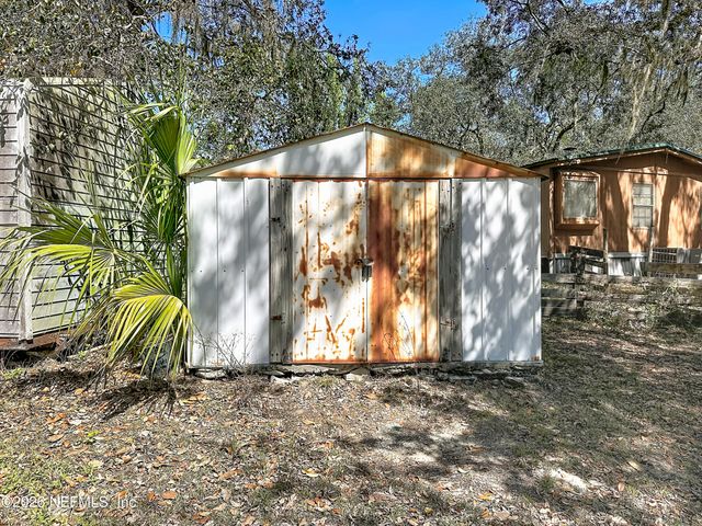 1375 STATE ROUTE 100, Melrose, FL 32666