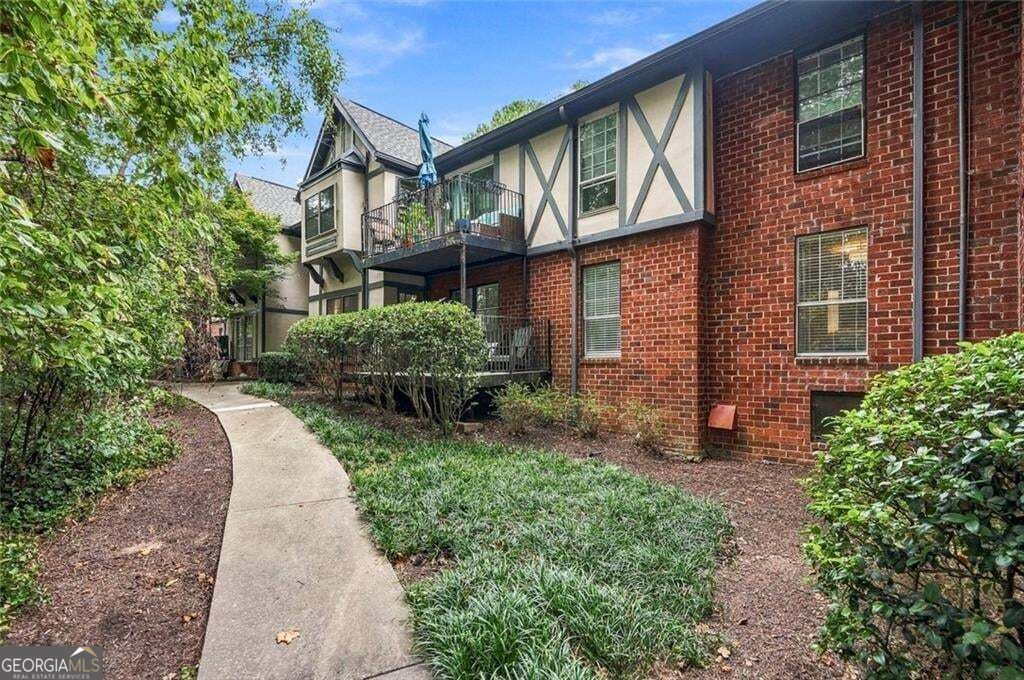 6851 Roswell Road Q-15, Sandy Springs, GA 30328 — exterior