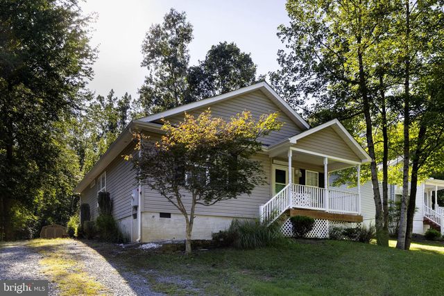 297 POPLAR DR, Louisa, VA 23093