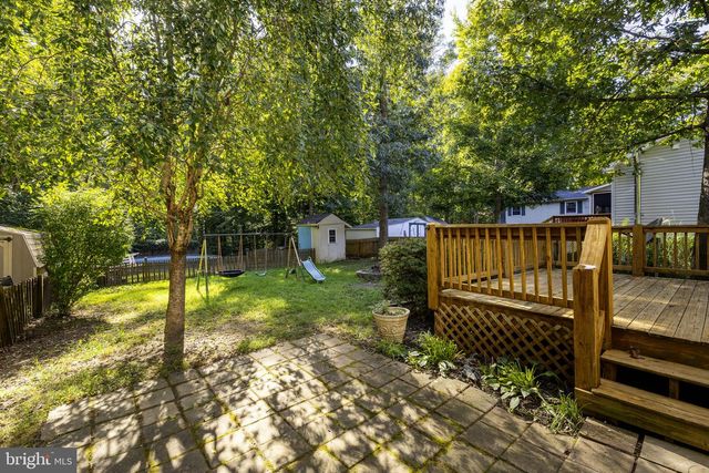 297 POPLAR DR, Louisa, VA 23093