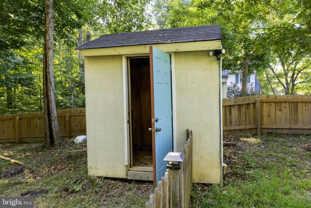 297 POPLAR DR, Louisa, VA 23093