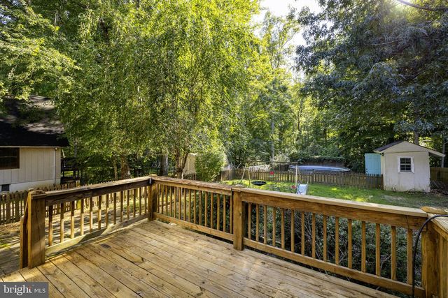 297 POPLAR DR, Louisa, VA 23093