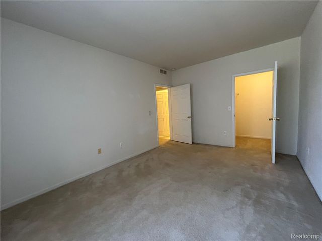 44272 Princeton Drive 159, Clinton Charter Township, MI 48038