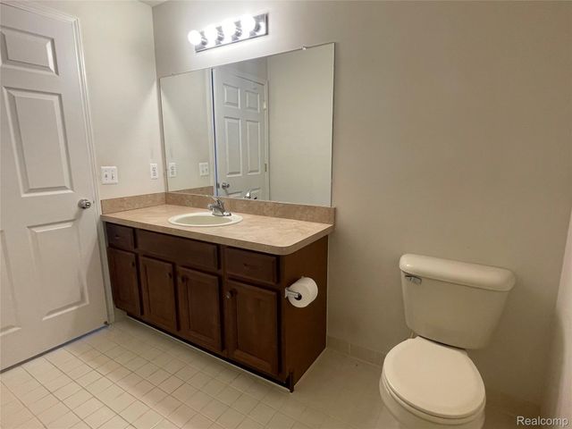 44272 Princeton Drive 159, Clinton Charter Township, MI 48038