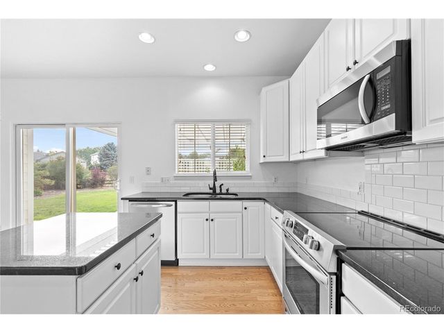 9676 Silverberry Cir, Littleton, CO 80129