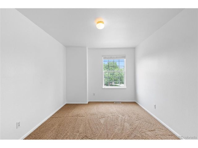 9676 Silverberry Cir, Littleton, CO 80129