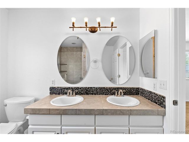 9676 Silverberry Cir, Littleton, CO 80129