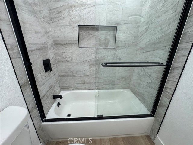 9223 Compton 10, Los Angeles, CA 90002