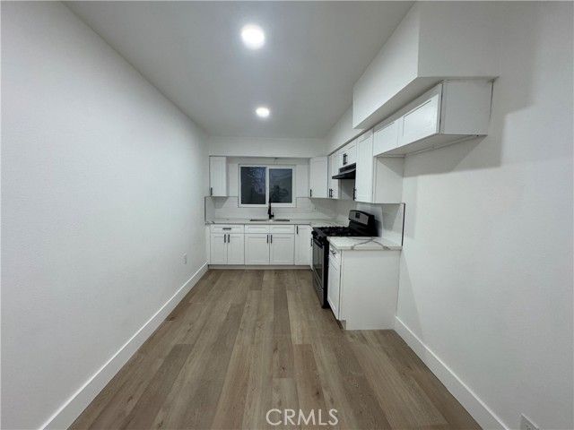 9223 Compton 10, Los Angeles, CA 90002