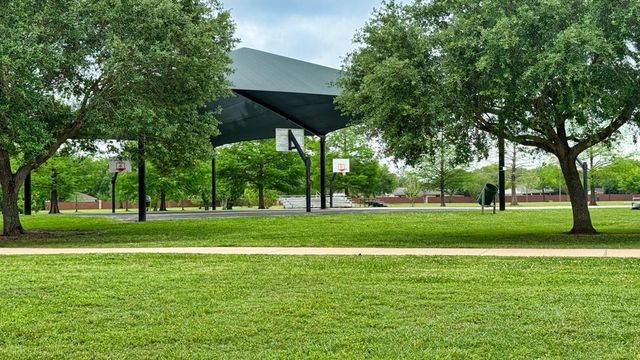 1311 Cowden Court, Missouri City, TX 77489