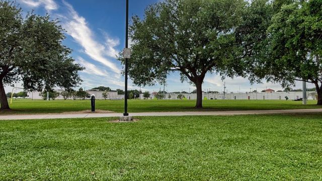 1311 Cowden Court, Missouri City, TX 77489