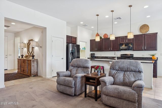 4009 N 164TH Drive, Goodyear, AZ 85395