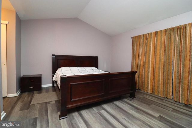 445 MOORE BLVD, Clayton, NJ 08312