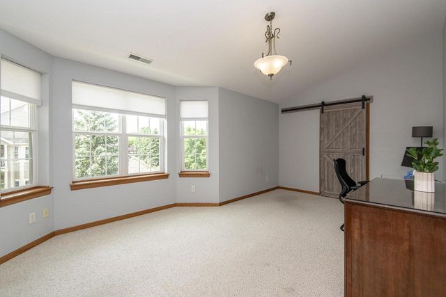 W159N4868 Graysland DRIVE, Menomonee Falls, WI 53051