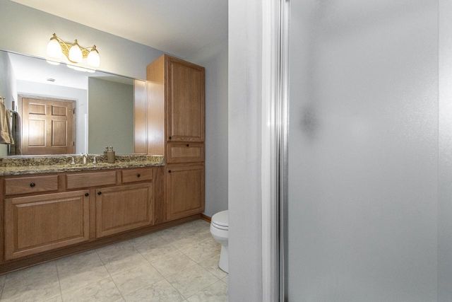 W159N4868 Graysland DRIVE, Menomonee Falls, WI 53051