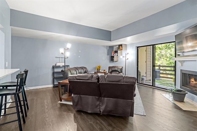 11723 Sycamore Road, Plymouth, MI 48170
