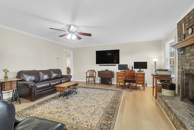 10 Hunters Forest Drive, Charleston, SC 29414