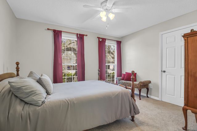 10 Hunters Forest Drive, Charleston, SC 29414