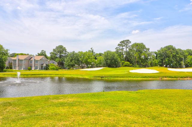 10 Hunters Forest Drive, Charleston, SC 29414