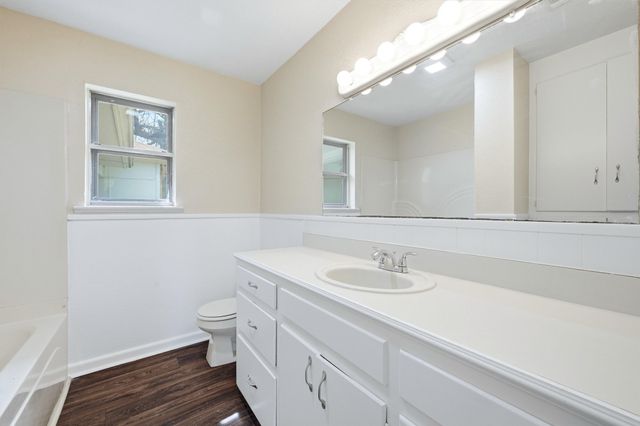 421 & 423 N Carl Street, Sherman, TX 75092