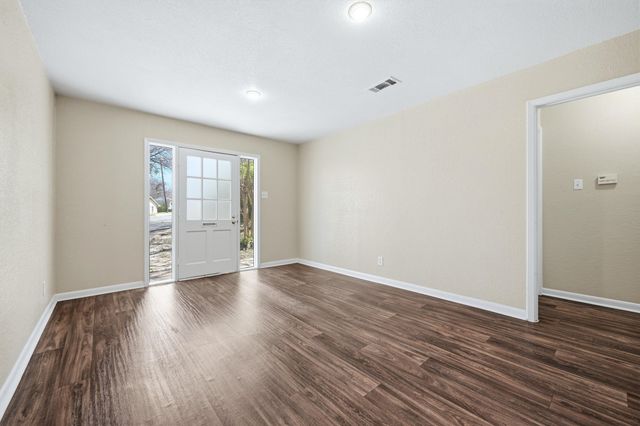 421 & 423 N Carl Street, Sherman, TX 75092