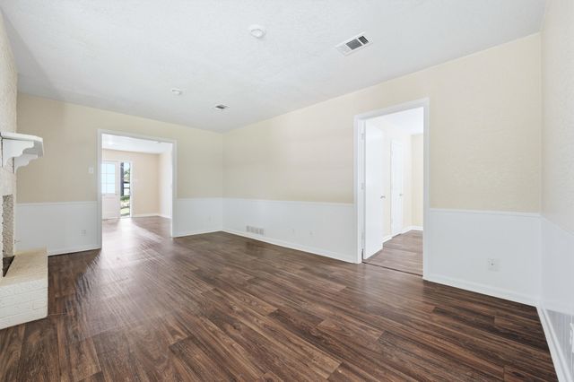 421 & 423 N Carl Street, Sherman, TX 75092