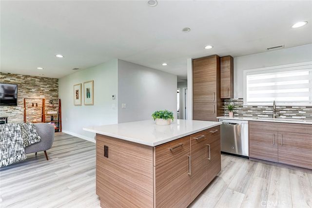 3397 Punta Alta P, Laguna Woods, CA 92637