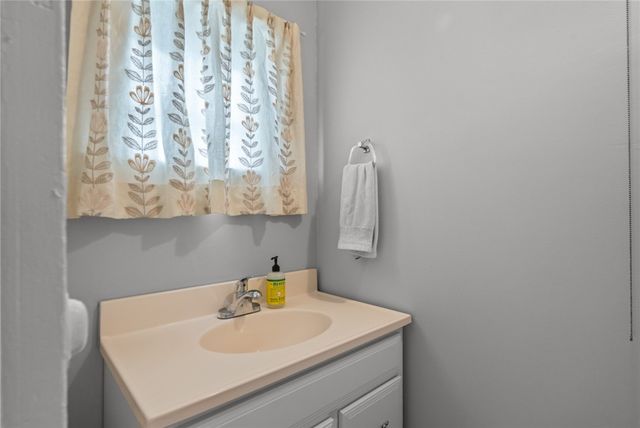 303 New Meadow Road, Barrington, RI 02806