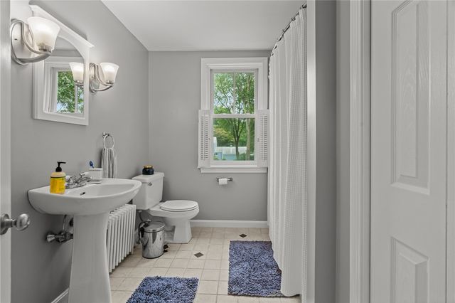 303 New Meadow Road, Barrington, RI 02806