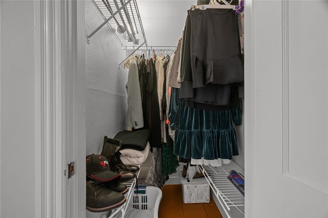 303 New Meadow Road, Barrington, RI 02806