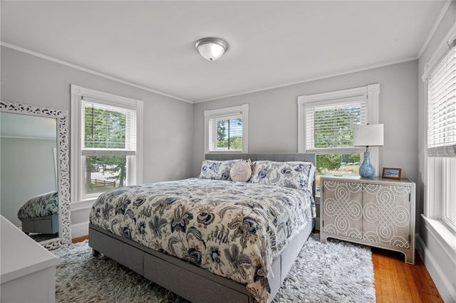 303 New Meadow Road, Barrington, RI 02806