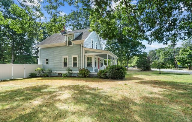 303 New Meadow Road, Barrington, RI 02806