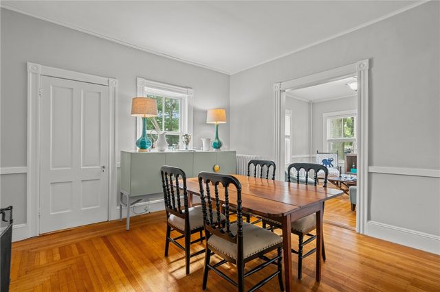 303 New Meadow Road, Barrington, RI 02806