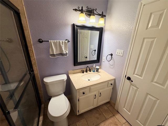 3103 Whisper Oaks LN A & B, Georgetown, TX 78628