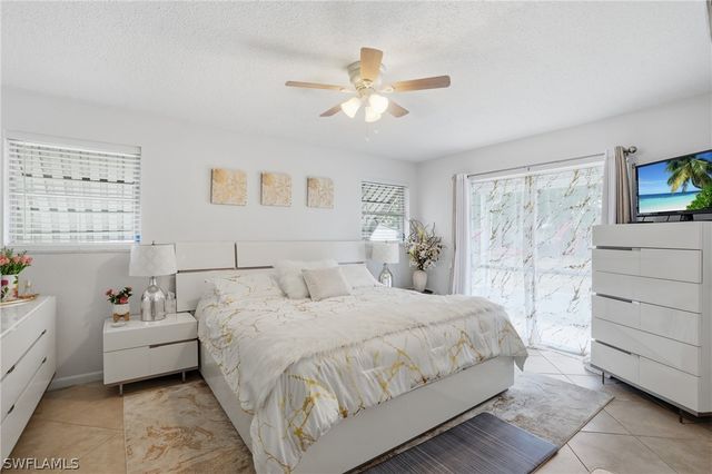 1406 Grandale ST, Lehigh Acres, FL 33936