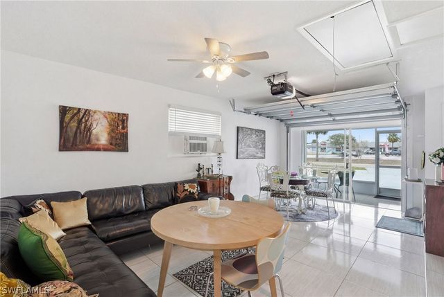 1406 Grandale ST, Lehigh Acres, FL 33936