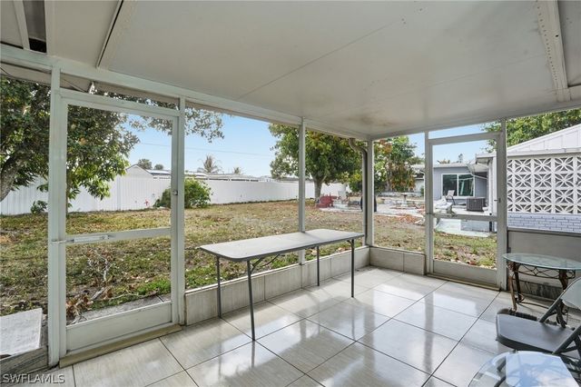 1406 Grandale ST, Lehigh Acres, FL 33936