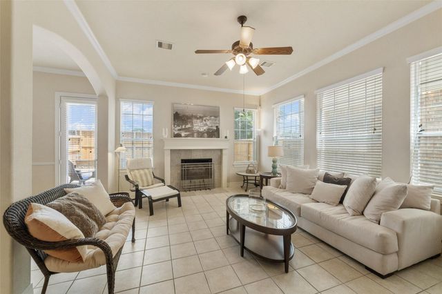 10610 Wallingford Place, Houston, TX 77042