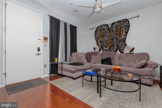 428 E OLIVER ST, Baltimore, MD 21202