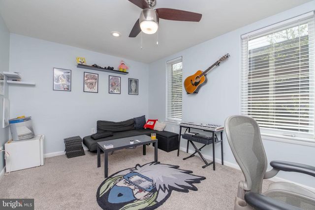 428 E OLIVER ST, Baltimore, MD 21202