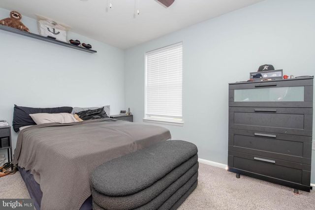 428 E OLIVER ST, Baltimore, MD 21202
