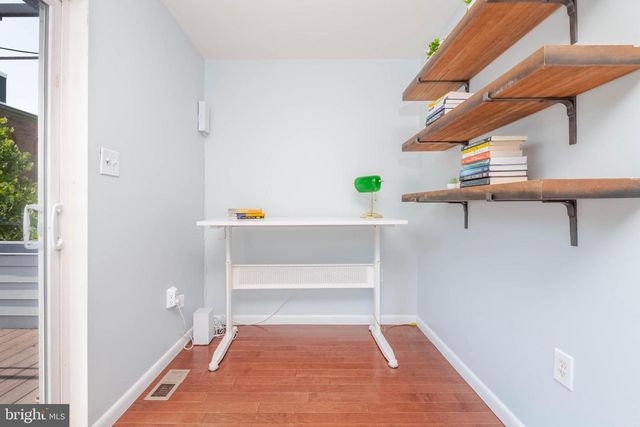 428 E OLIVER ST, Baltimore, MD 21202