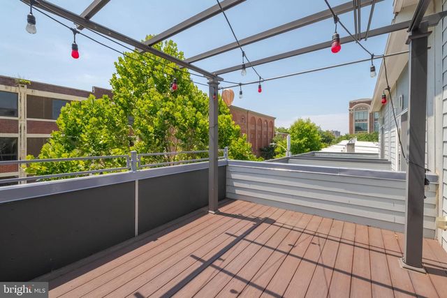 428 E OLIVER ST, Baltimore, MD 21202