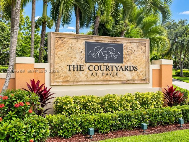 6976 SW 39th St G205, Davie, FL 33314
