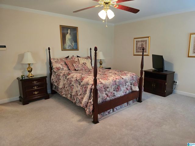 180 CANTERBERRY LANE, Gadsden, AL 35901