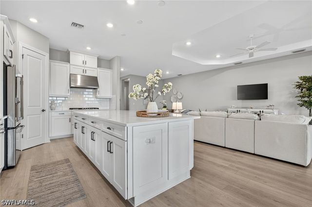 15634 Triesta LN, Naples, FL 34114