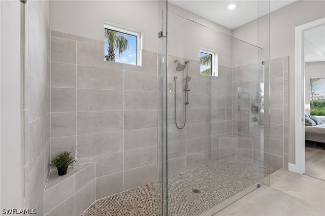 15634 Triesta LN, Naples, FL 34114