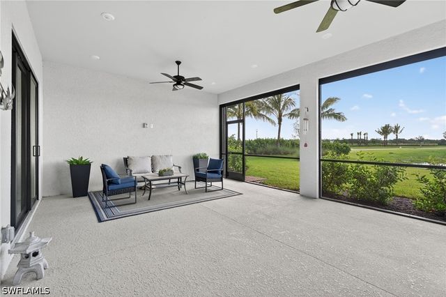15634 Triesta LN, Naples, FL 34114