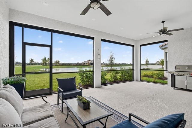 15634 Triesta LN, Naples, FL 34114